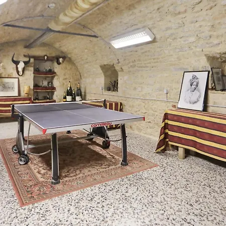 Chateau De Beguin 3*
