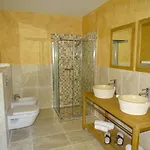 Hotel Chateau De Beguin