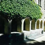 Hotell Chateau De Beguin