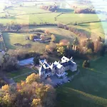 Chateau De Beguin 3* Lurcy-Lévis
