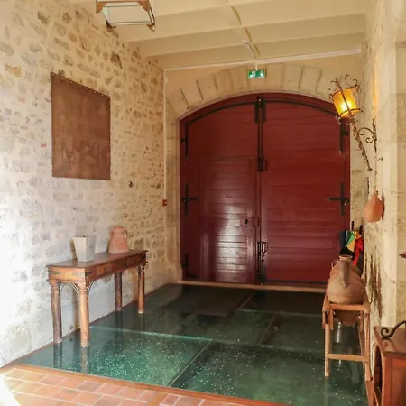 Château De Béguin Hotel 3*