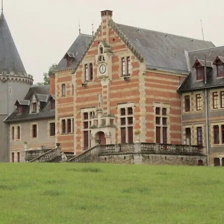 Chateau De Beguin Hotell 3*