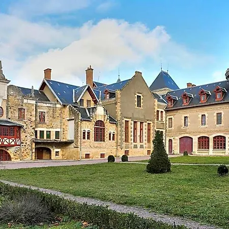 Chateau De Beguin