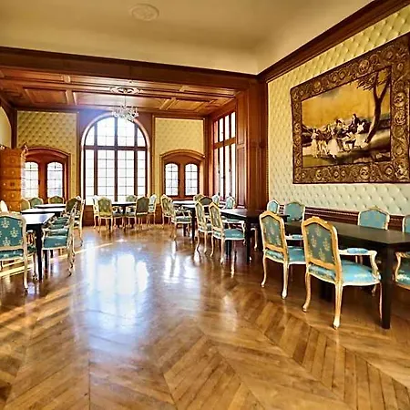 Chateau De Beguin فندق 3*
