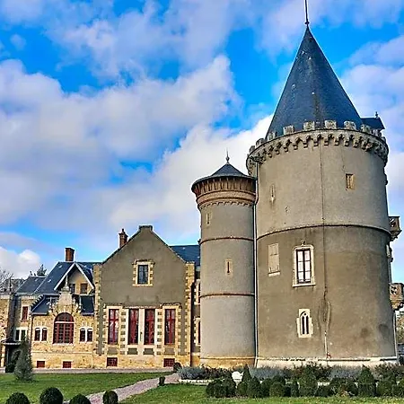 فندق Chateau De Beguin 3*