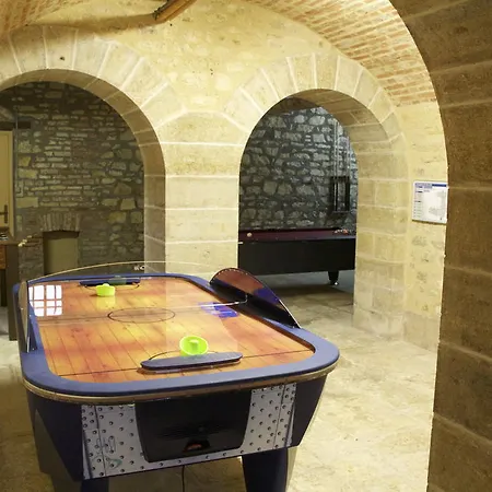 Chateau De Beguin Отель