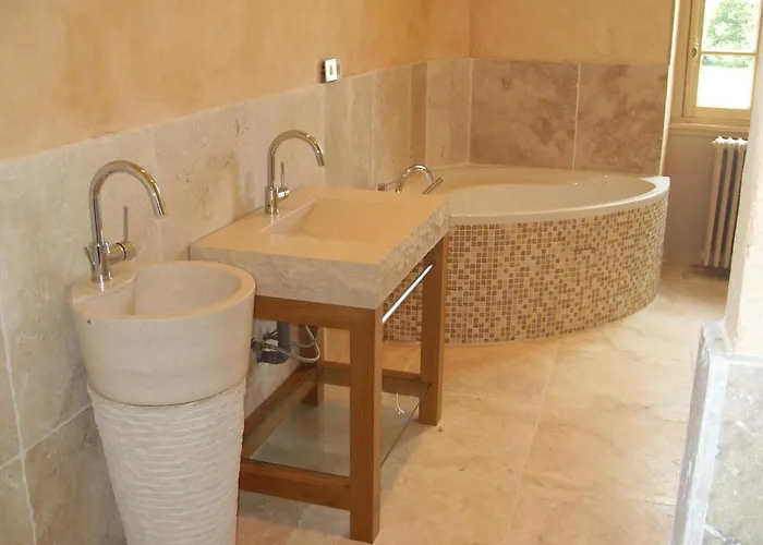 Chateau De Beguin Hotel 3*