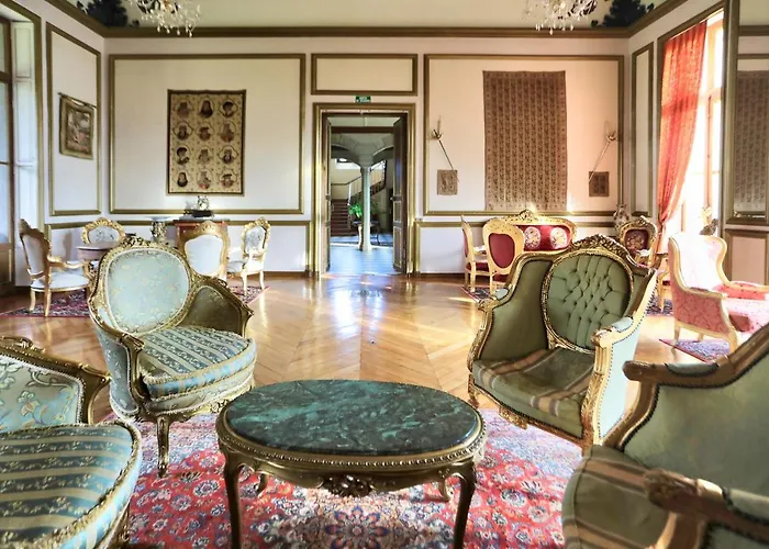 Chateau De Beguin 3* Lurcy-Lévis