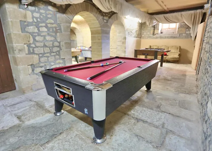 Hotel Chateau De Beguin