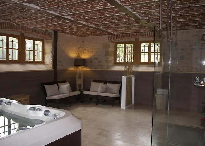 Hotel Chateau De Beguin